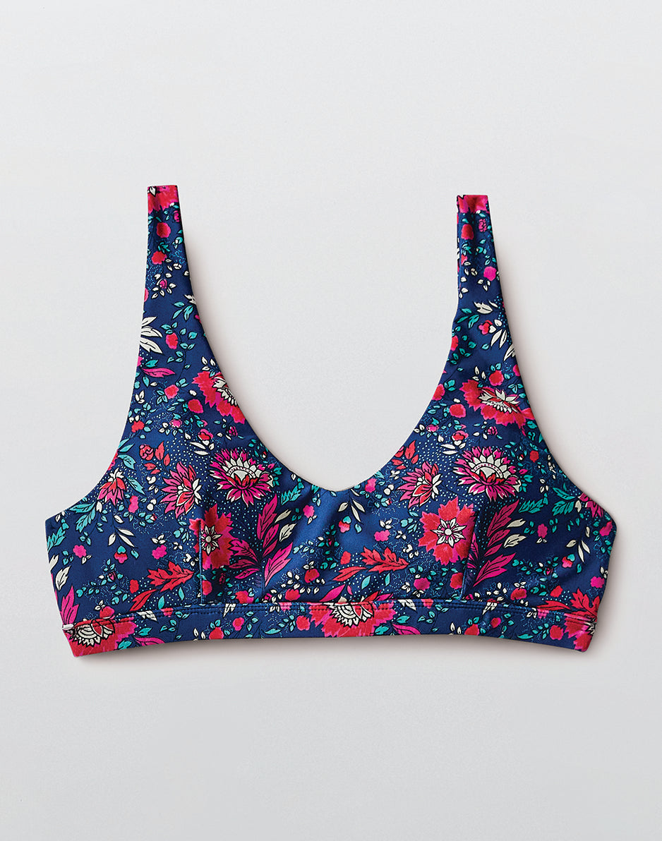 Breakers Compression Top: Isla