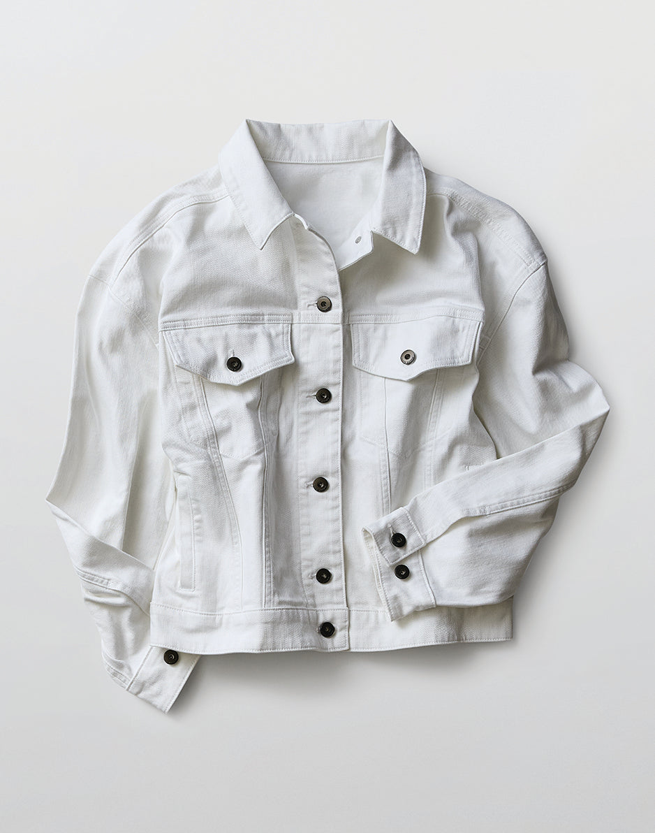 Axel Trucker: White